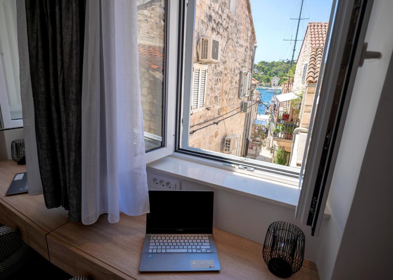 Fingerprint Central Apartment 5 Min From Center & Beach Hvar Town Exteriér fotografie